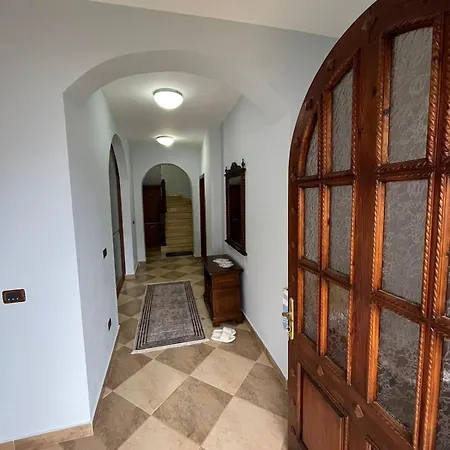 Vila Taga Guesthouse Kruje Exterior photo